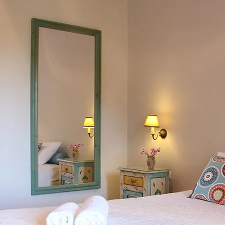 Eleas Gi Hotel Plános